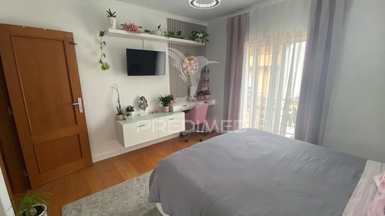 Moradia T4 para Venda em Samouco Foto 12