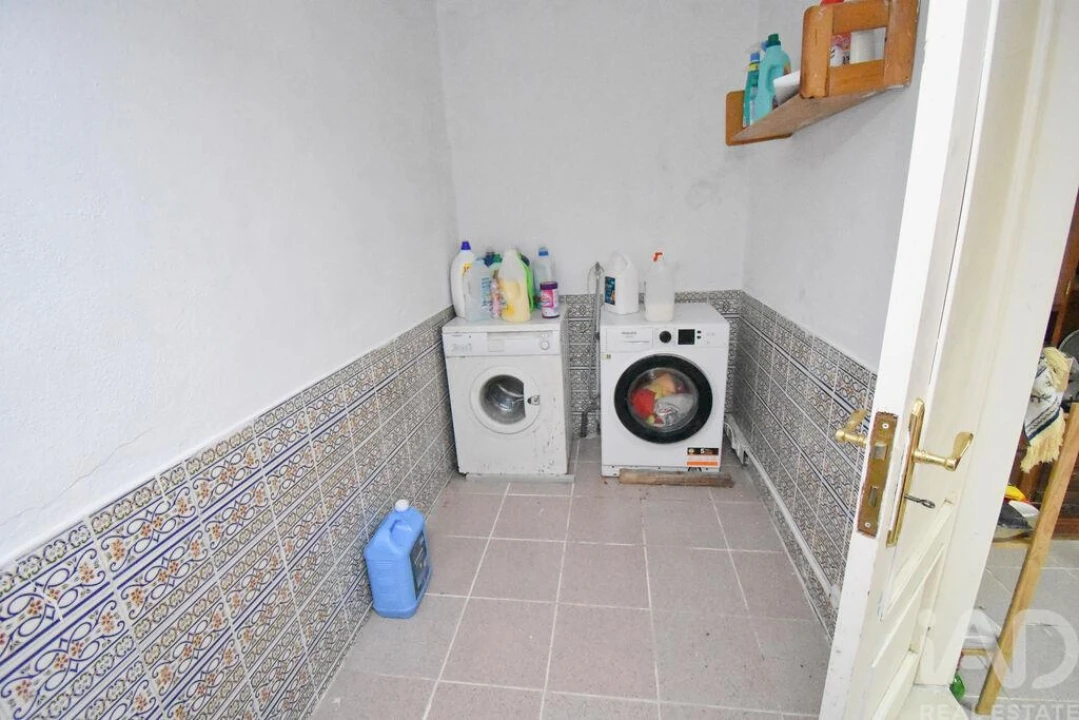 Moradia T5 para Venda em Lamas Foto 24