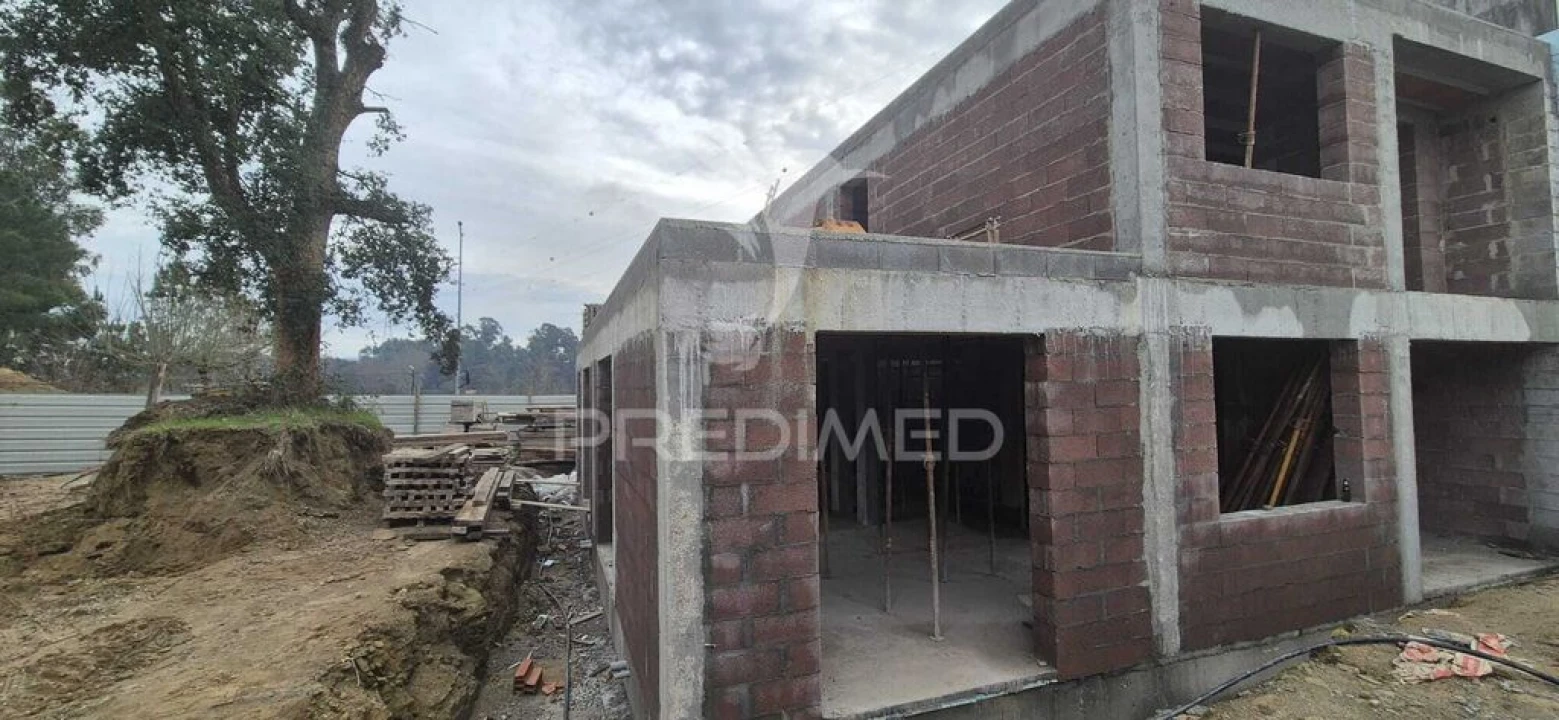 Moradia T3 para Venda em Soutelo Foto 4