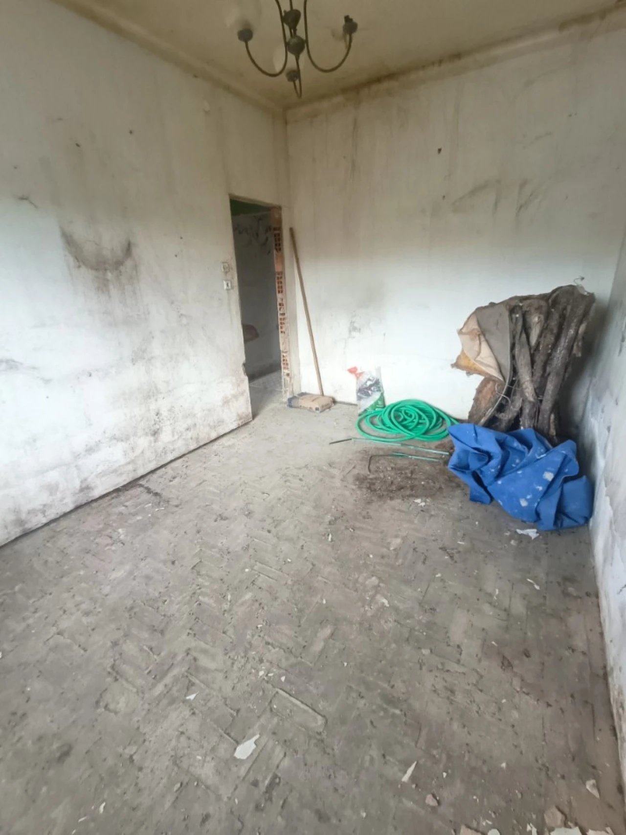 Moradia T2 para Venda em Marvila, Ribeira Santarém, São Salvador, São Nicolau Foto 6