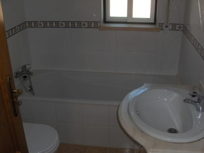 Apartamento T1 para Venda em Romeira e Várzea Foto 5