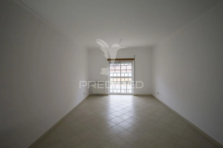 Apartamento T3 para Venda em São João Baptista Foto 2