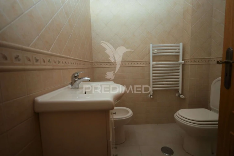 Apartamento T3 para Venda em São João Baptista Foto 7