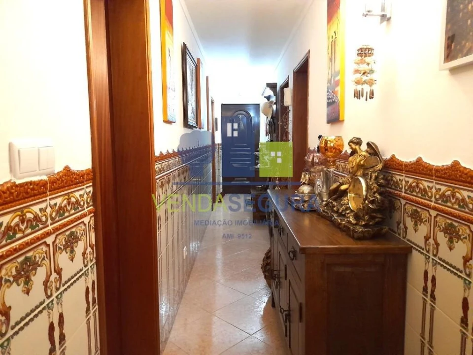 Moradia T3 para Venda em Baleizão Foto 8