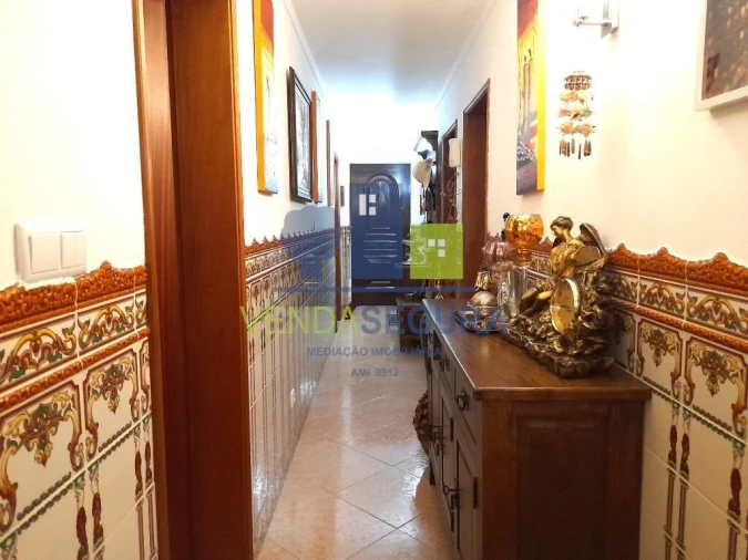 Moradia T3 para Venda em Baleizão Foto 8