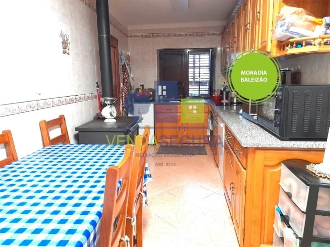 Moradia T3 para Venda em Baleizão