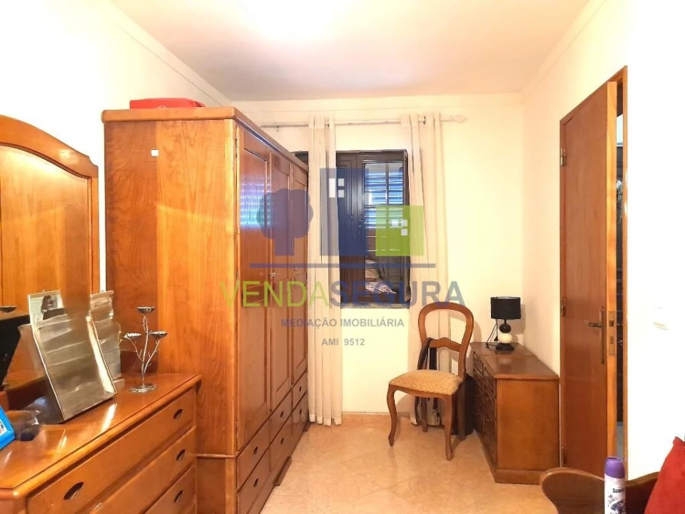 Moradia T3 para Venda em Baleizão Foto 28