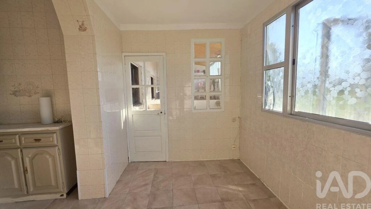 Moradia T3 para Arrendamento em São Mamede de Infesta e Senhora da Hora Foto 16