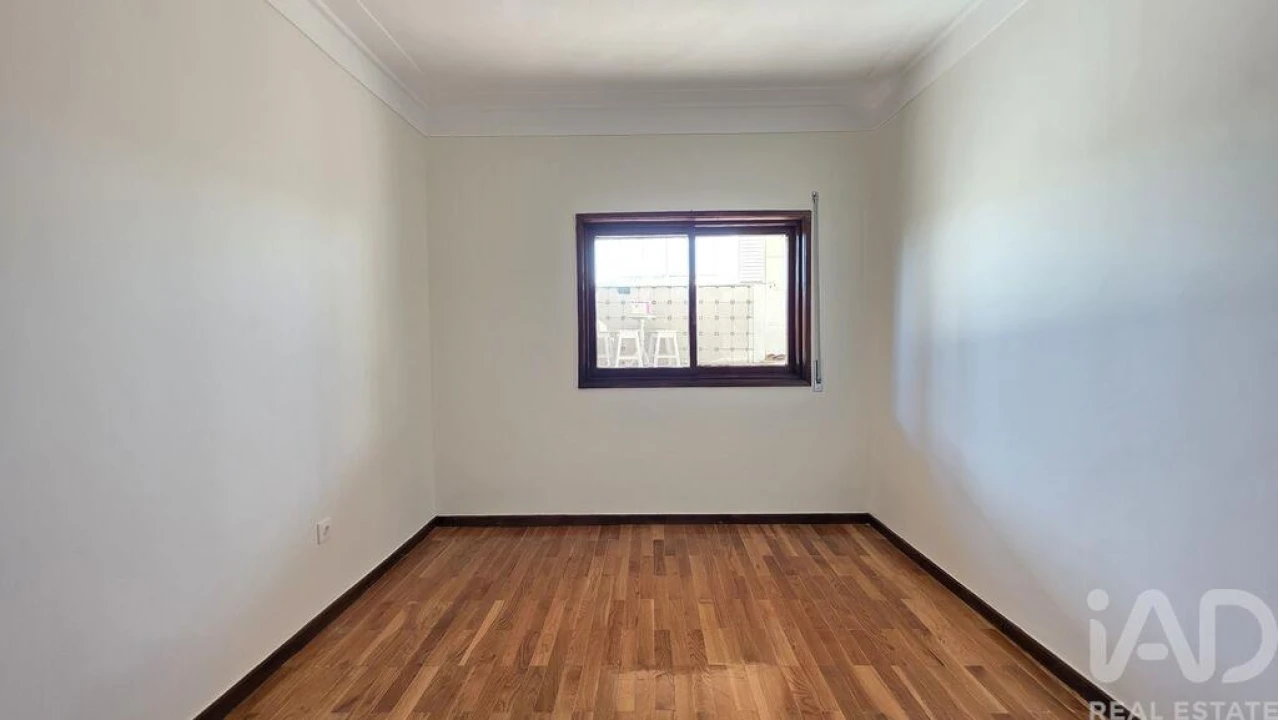 Moradia T3 para Arrendamento em São Mamede de Infesta e Senhora da Hora Foto 8