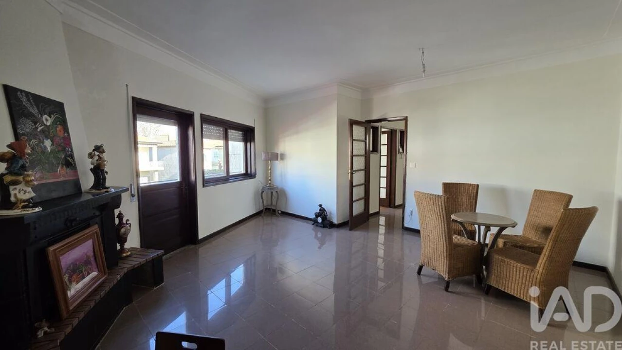 Moradia T3 para Arrendamento em São Mamede de Infesta e Senhora da Hora Foto 4