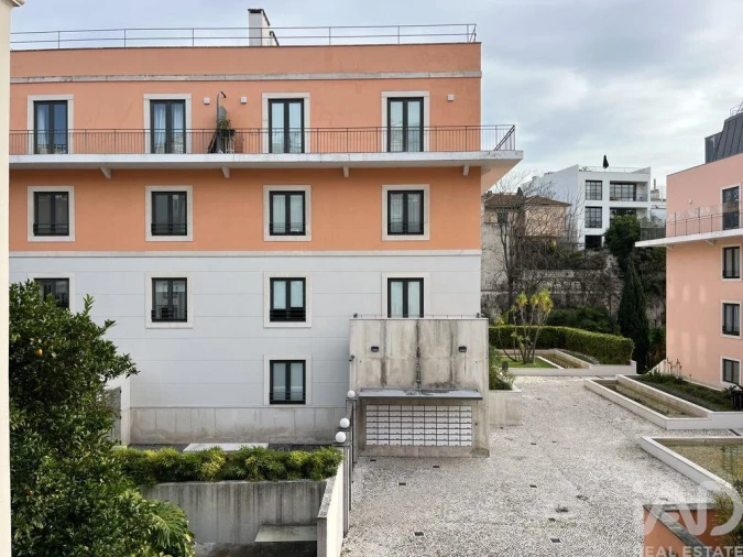 Apartamento T2 para Arrendamento em Estrela Foto 7