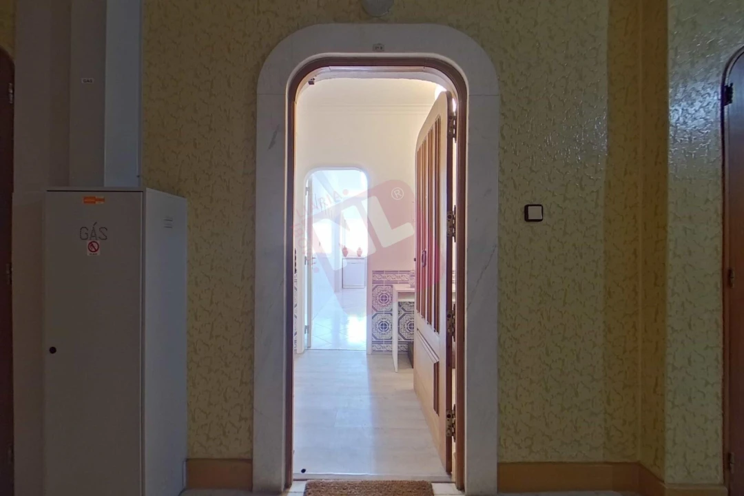 Apartamento T1 para Arrendamento em Costa da Caparica Foto 5