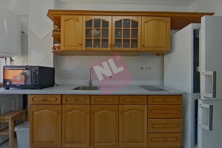 Apartamento T1 para Arrendamento em Costa da Caparica Foto 11