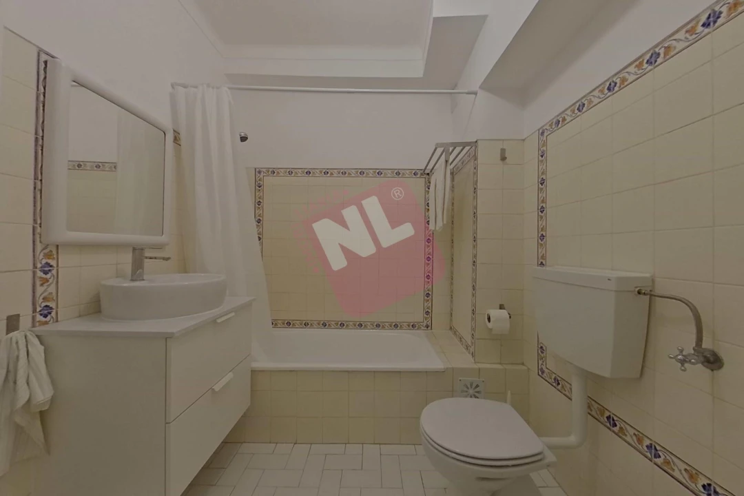 Apartamento T1 para Arrendamento em Costa da Caparica Foto 14