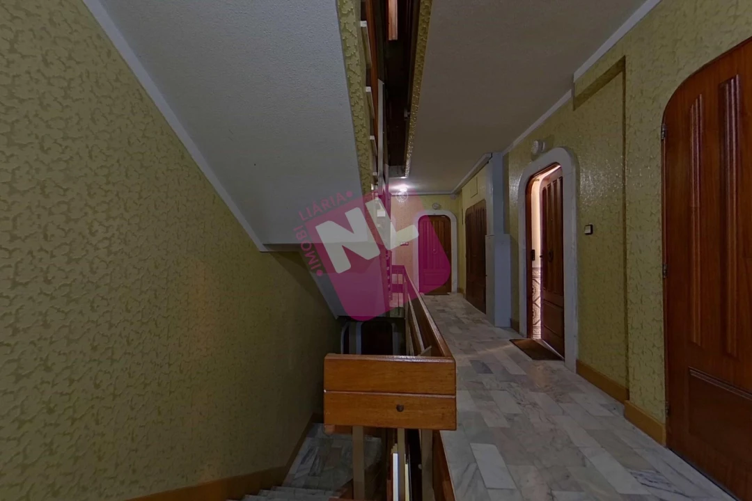 Apartamento T1 para Arrendamento em Costa da Caparica Foto 4