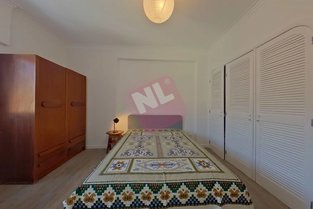 Apartamento T1 para Arrendamento em Costa da Caparica Foto 17