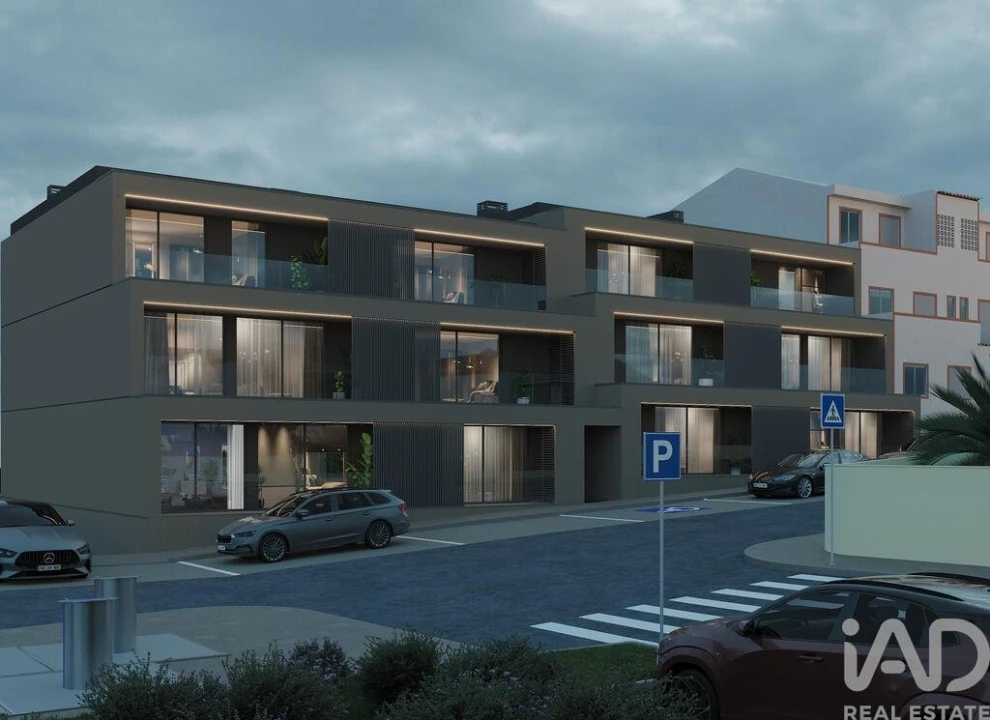 Apartamento T2 para Venda em Portimão Foto 14