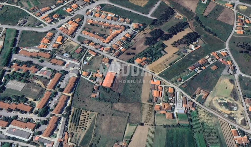 Terreno para Venda em Vilar de Nantes Foto 3