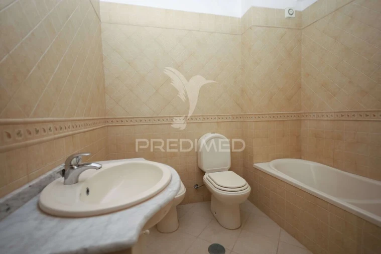 Apartamento T2 para Venda em São João Baptista Foto 11