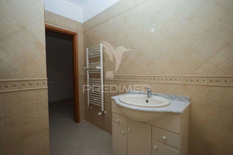 Apartamento T2 para Venda em São João Baptista Foto 12