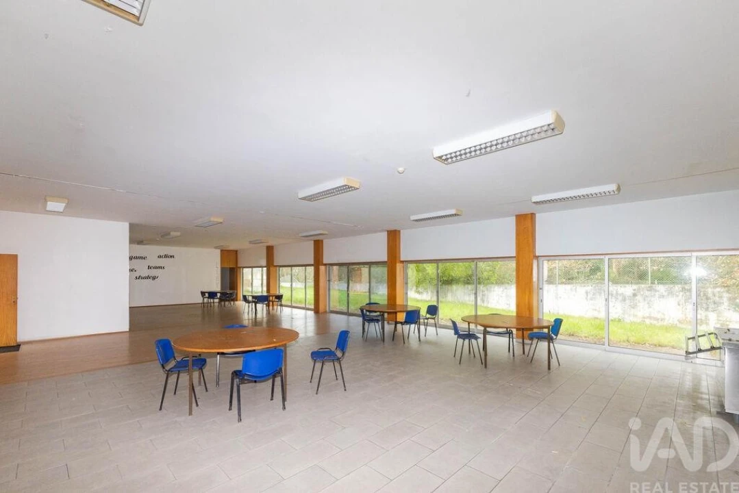 Prédio para Venda em Arvore Foto 10