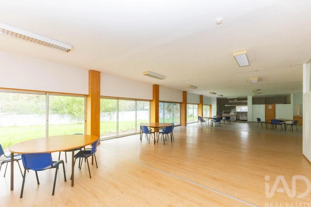 Prédio para Venda em Arvore Foto 12