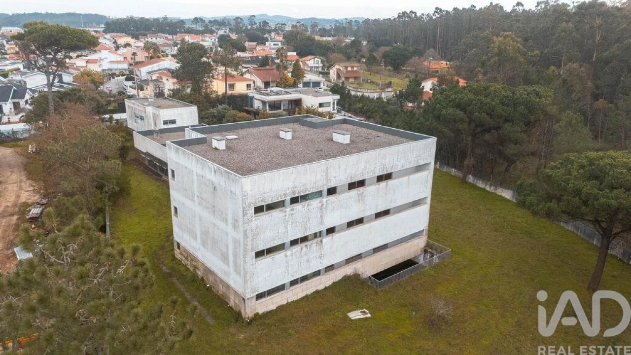 Prédio para Venda em Arvore Foto 5