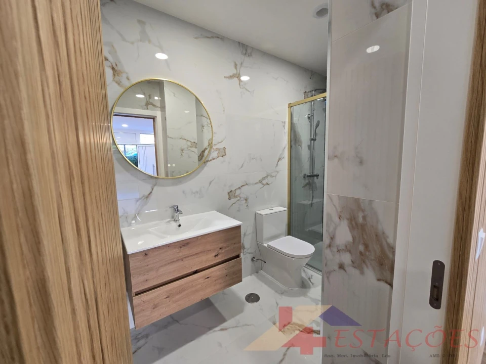 Apartamento T1 para Venda em Pombal Foto 10