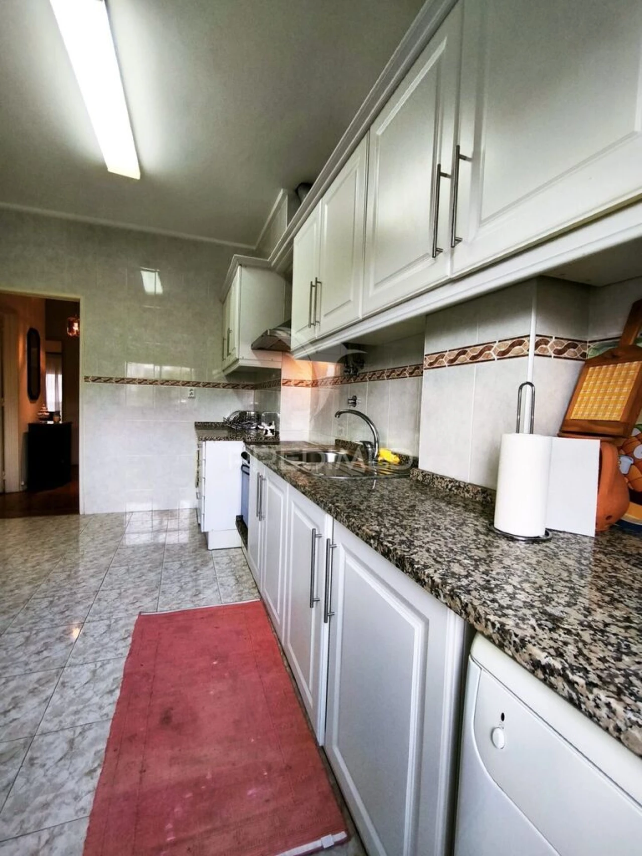 Apartamento T2 para Venda em Alfragide Foto 6