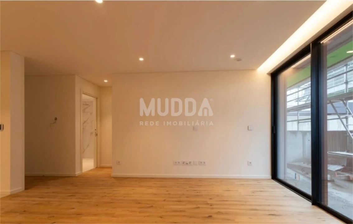 Apartamento T1 para Venda em Requeixo, Nossa Senhora de Fátima e Nariz Foto 6