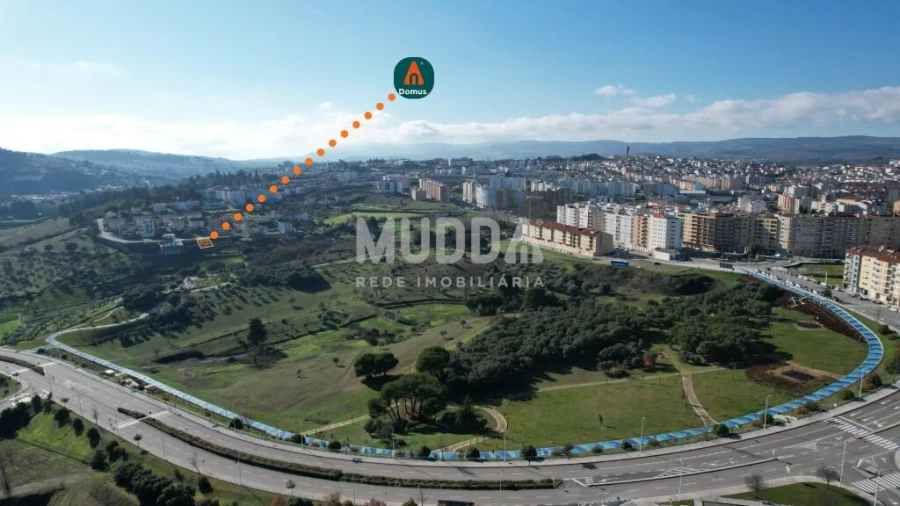 Terreno para Venda em Sé, Santa Maria e Meixedo Foto 2