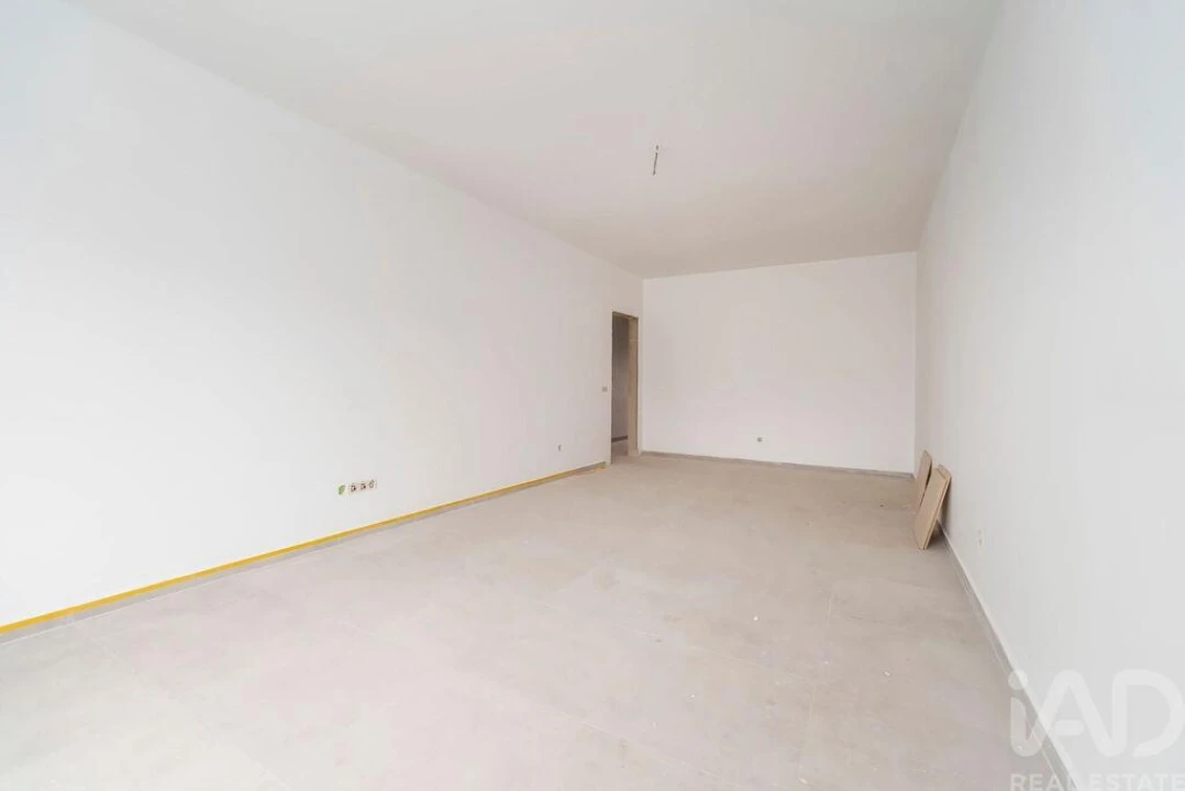 Apartamento T3 para Venda em São Brás de Alportel Foto 5