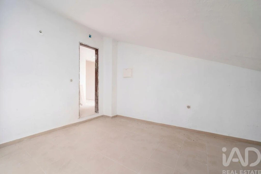 Apartamento T3 para Venda em São Brás de Alportel Foto 23