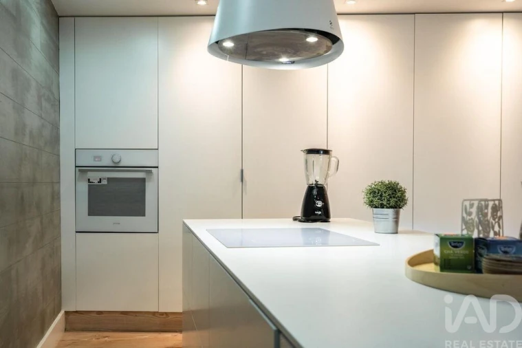 Apartamento T3 para Venda em Santa Maria Maior Foto 9