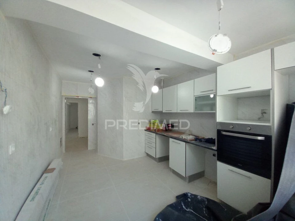Apartamento T4 para Venda em Póvoa de Santa Iria e Forte da Casa Foto 1