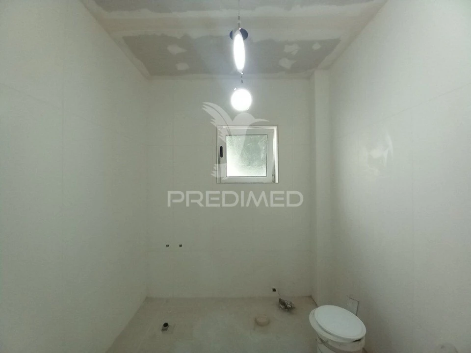 Apartamento T4 para Venda em Póvoa de Santa Iria e Forte da Casa Foto 18