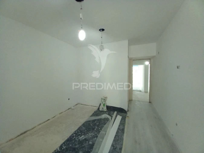 Apartamento T4 para Venda em Póvoa de Santa Iria e Forte da Casa Foto 17