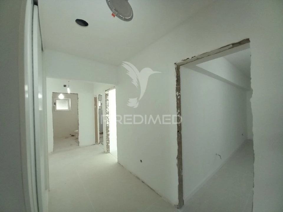 Apartamento T4 para Venda em Póvoa de Santa Iria e Forte da Casa Foto 7