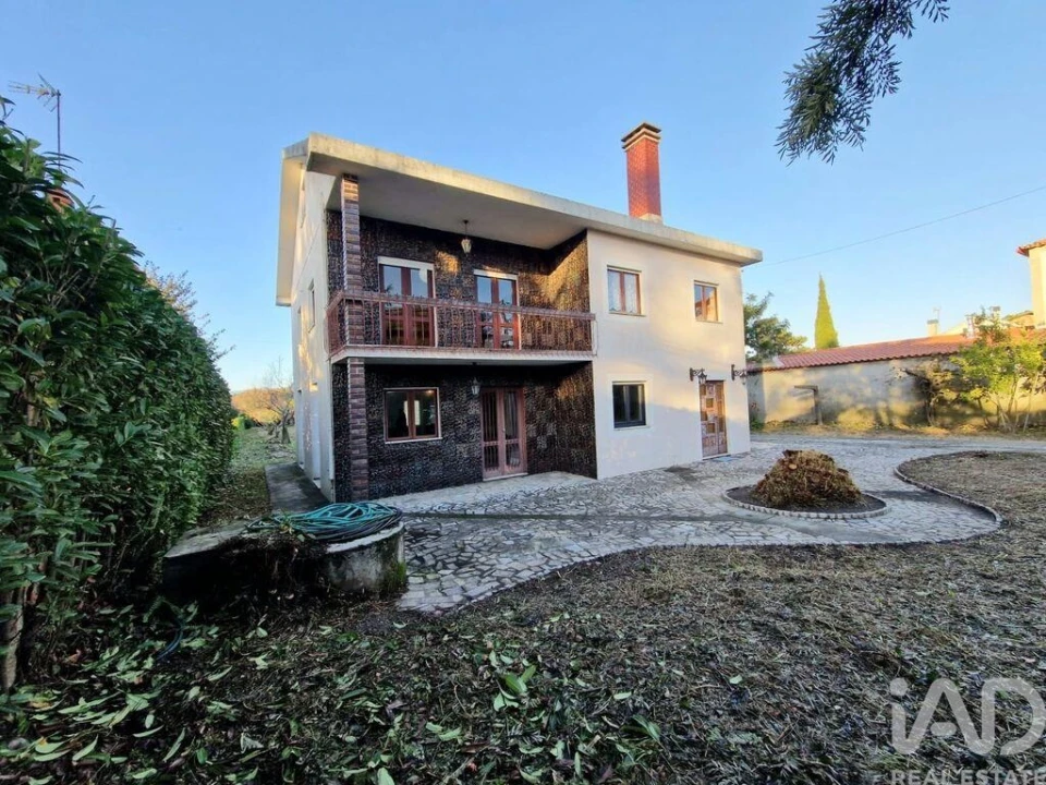 Moradia T3 para Venda em Vila Franca Foto 2