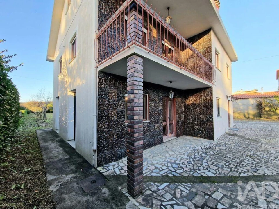 Moradia T3 para Venda em Vila Franca Foto 9