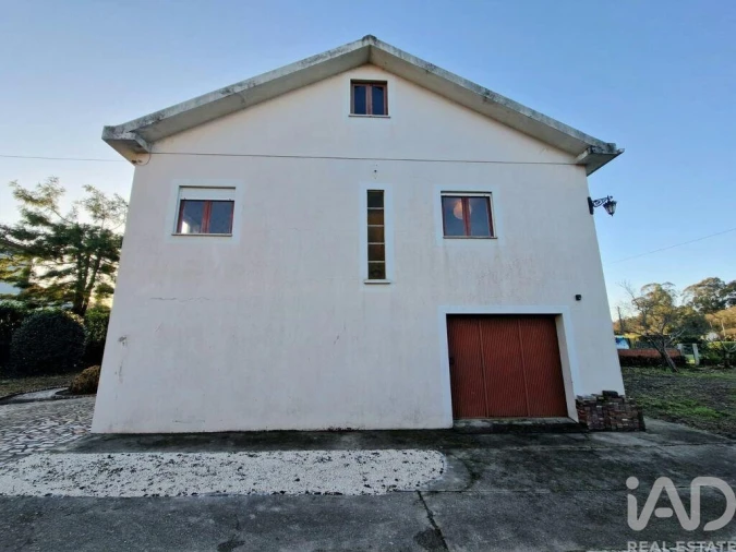 Moradia T3 para Venda em Vila Franca Foto 6