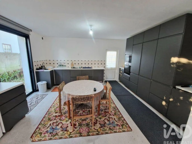 Moradia T3 para Venda em Vila Franca Foto 16