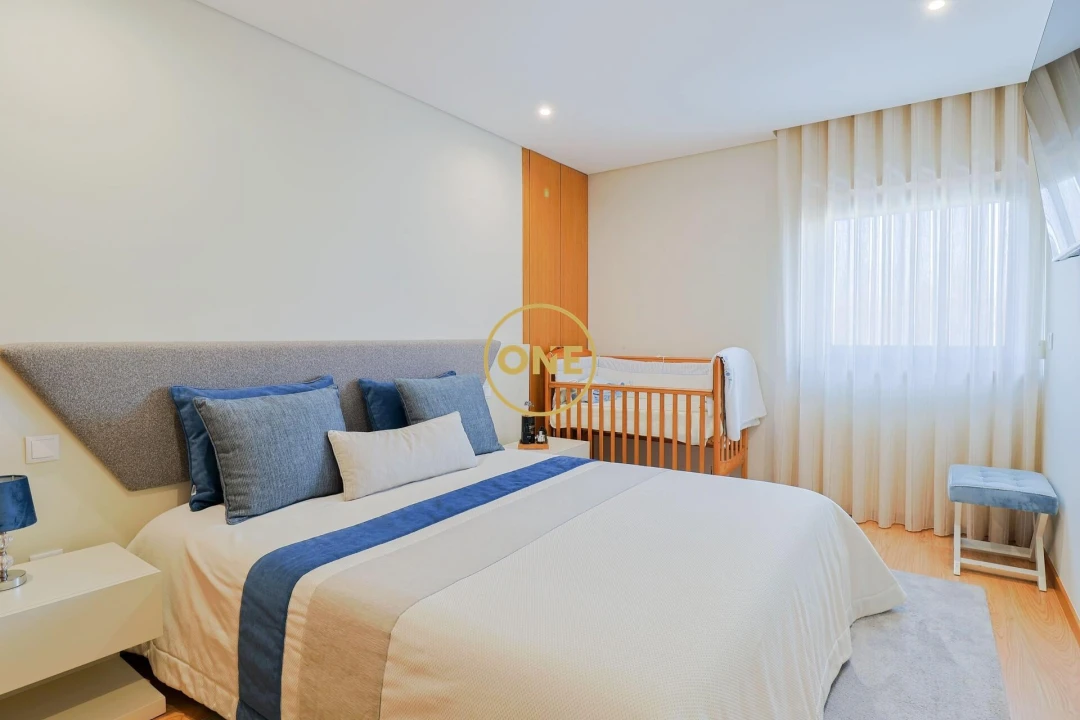 Moradia T4 para Venda em Carreira e Fonte Coberta Foto 19