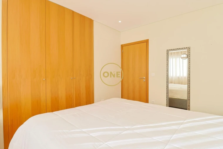 Moradia T4 para Venda em Carreira e Fonte Coberta Foto 13