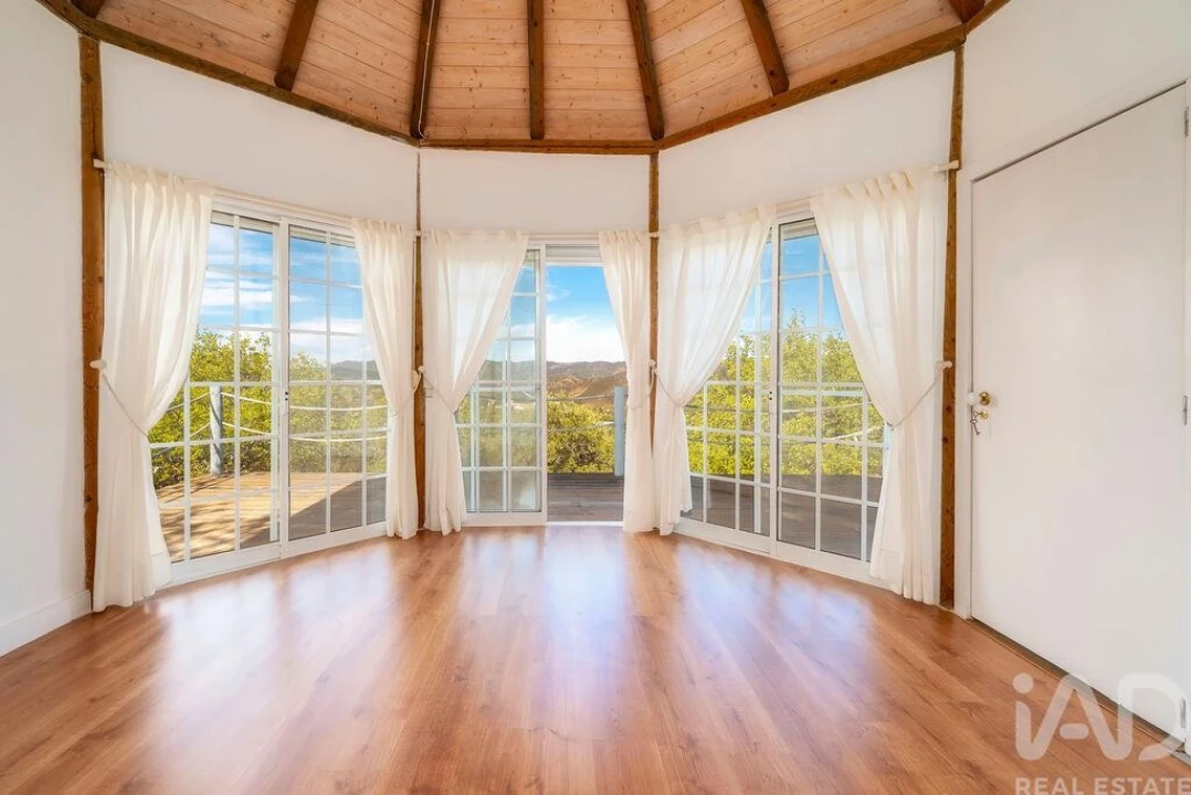 Moradia T4 para Venda em São Brás de Alportel Foto 3