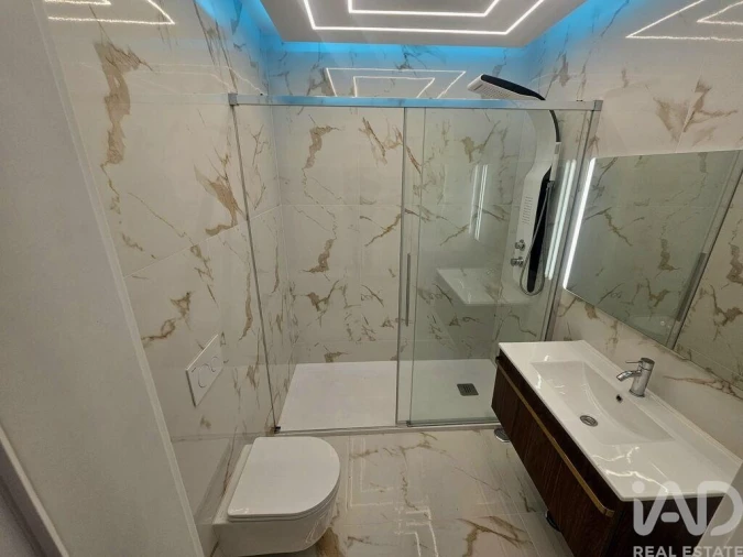 Apartamento T3 para Venda em Quarteira Foto 22