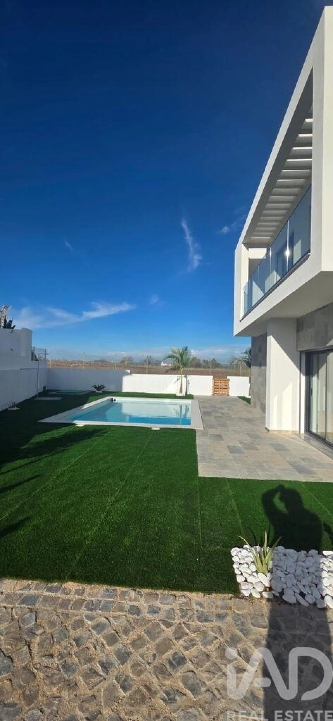 Moradia T3 para Venda em Armação de Pera Foto 5