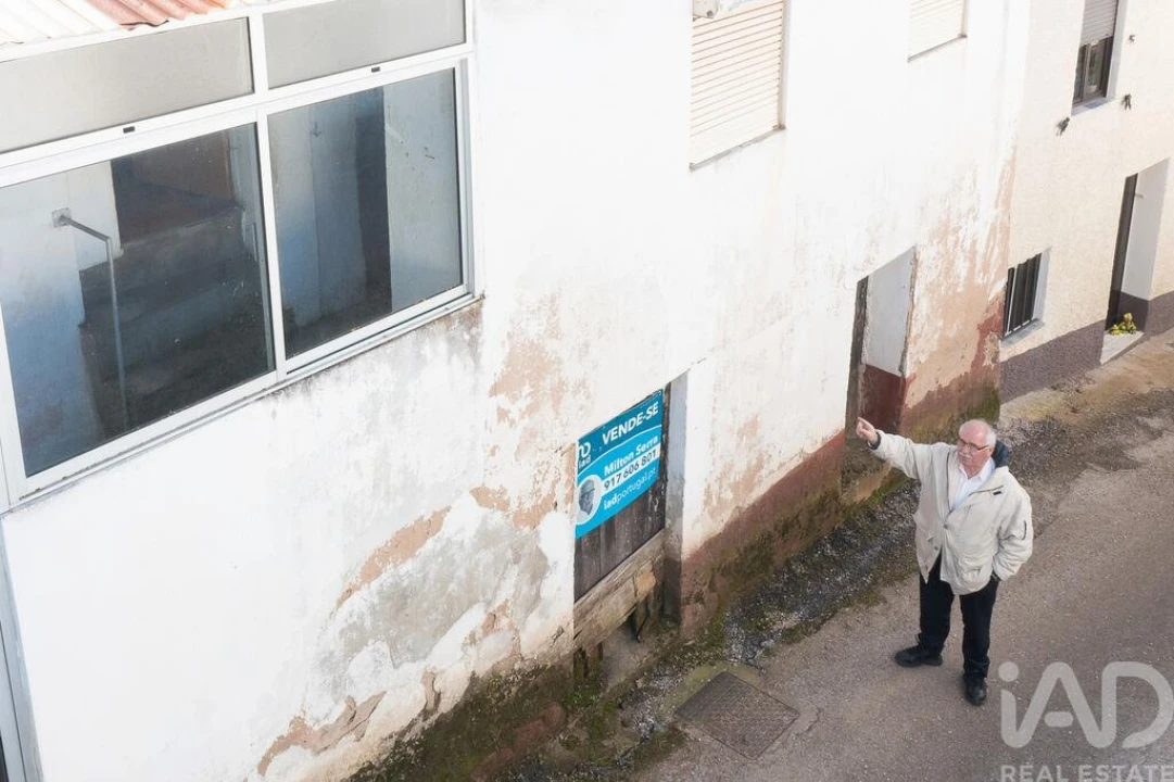 Moradia T2 para Venda em Lousã e Vilarinho Foto 13