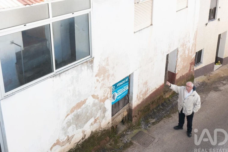 Moradia T2 para Venda em Lousã e Vilarinho Foto 13