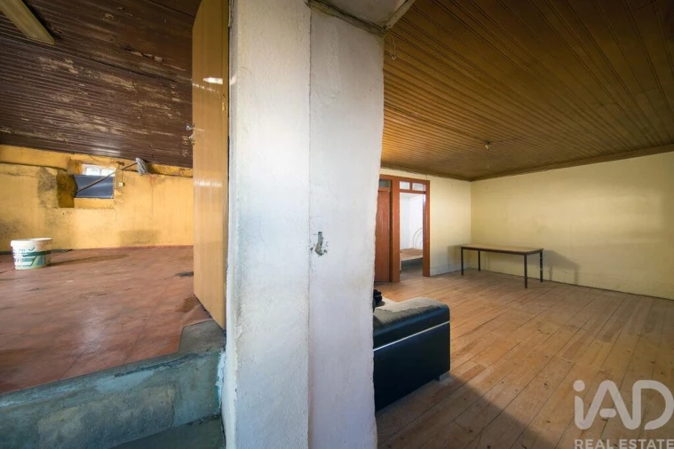 Moradia T2 para Venda em Lousã e Vilarinho Foto 4